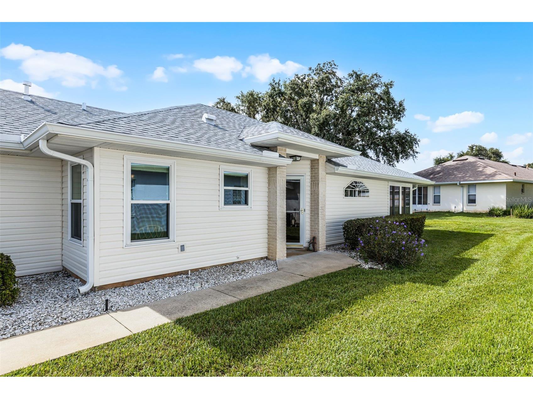 21737 King John Street Leesburg FL 34748 - ROYAL LAKE G5101951 image3