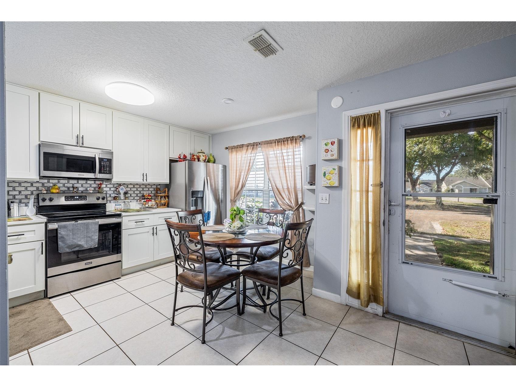 2174 Cypress Bay Boulevard Kissimmee FL 34743 S5138613 image10