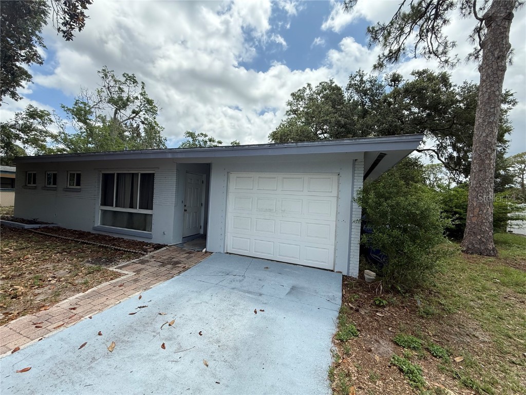 2174 Schwalbe Way Sarasota FL 34235 C7511065 image1