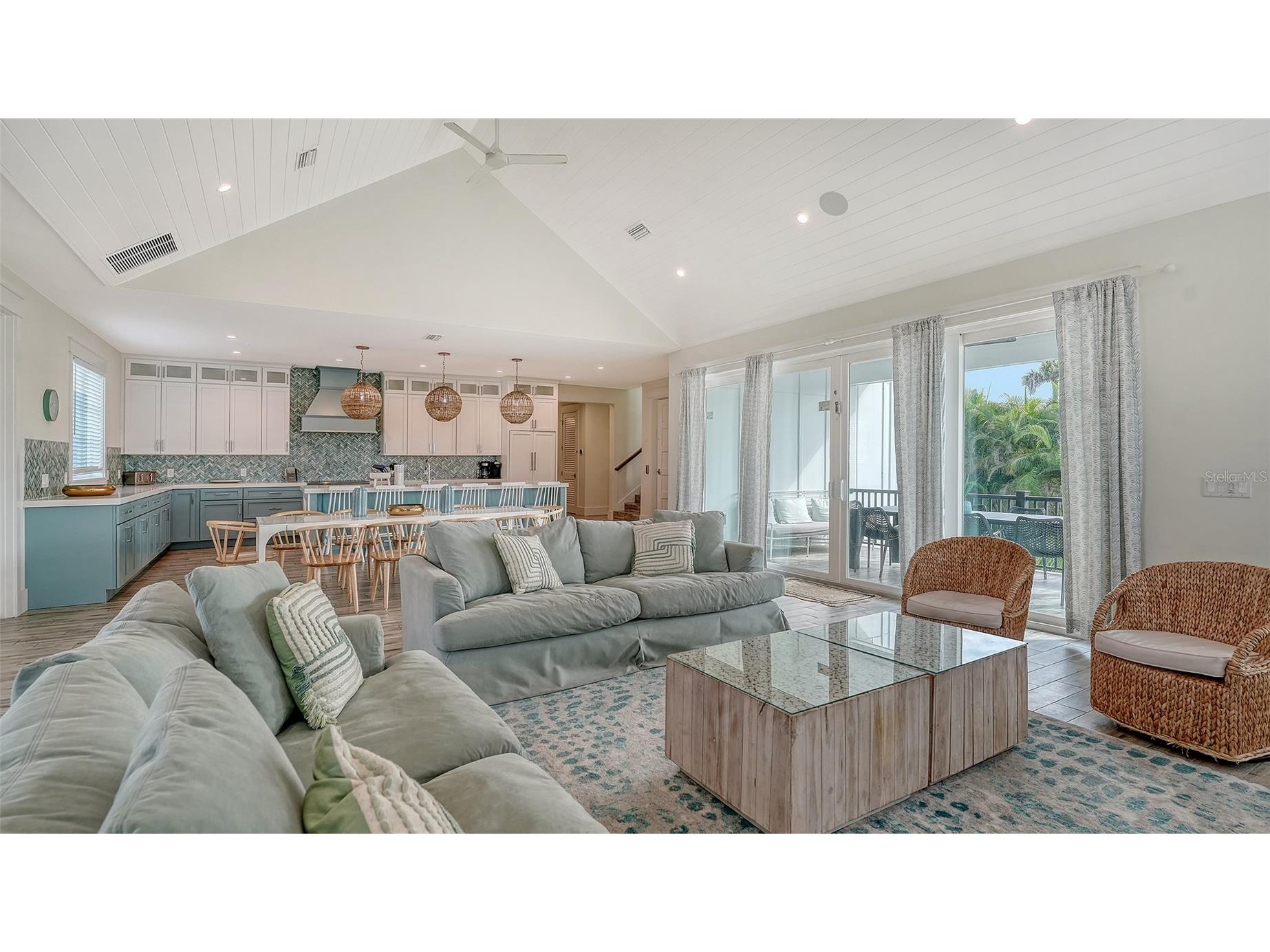 2175 Avenue A Bradenton Beach FL 34217 A4678111 image12