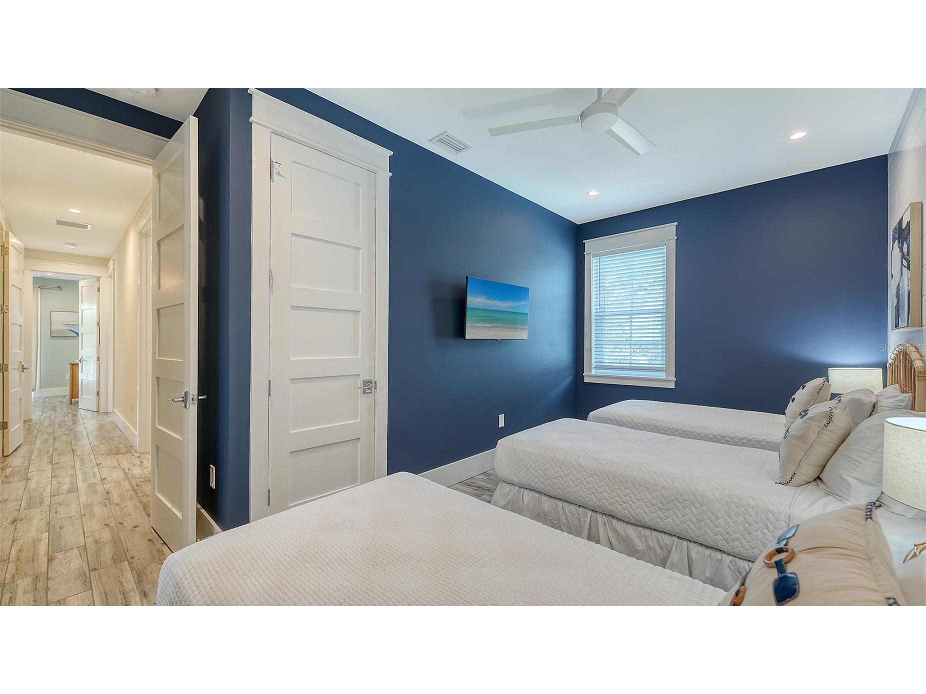 2175 Avenue A Bradenton Beach FL 34217 A4678111 image30