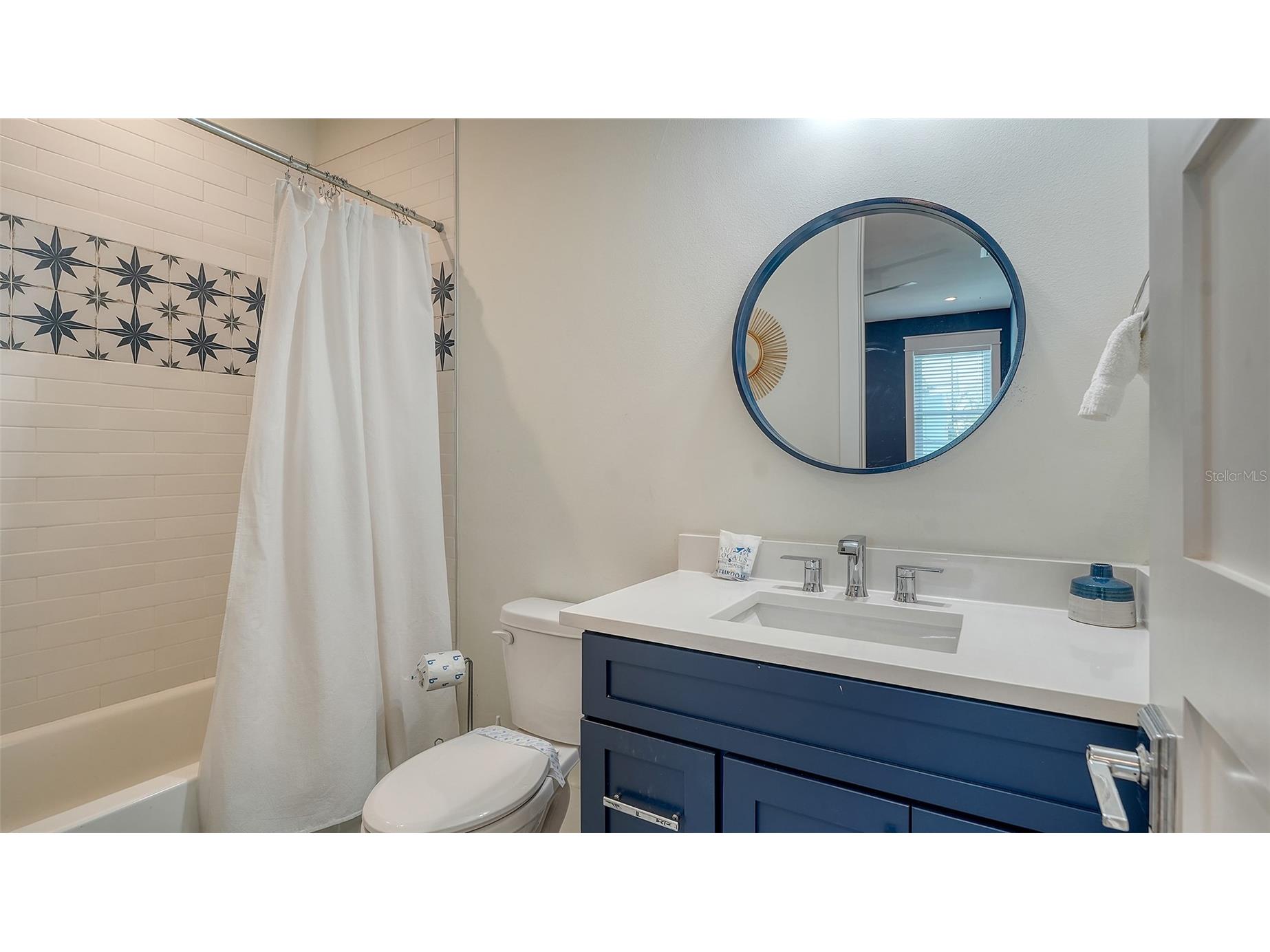 2175 Avenue A Bradenton Beach FL 34217 A4678111 image31