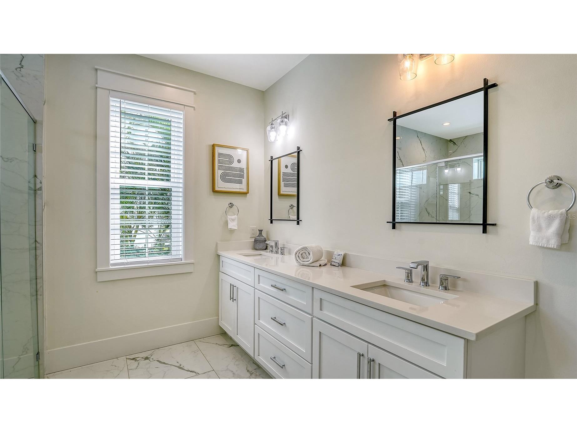 2175 Avenue A Bradenton Beach FL 34217 A4678111 image43