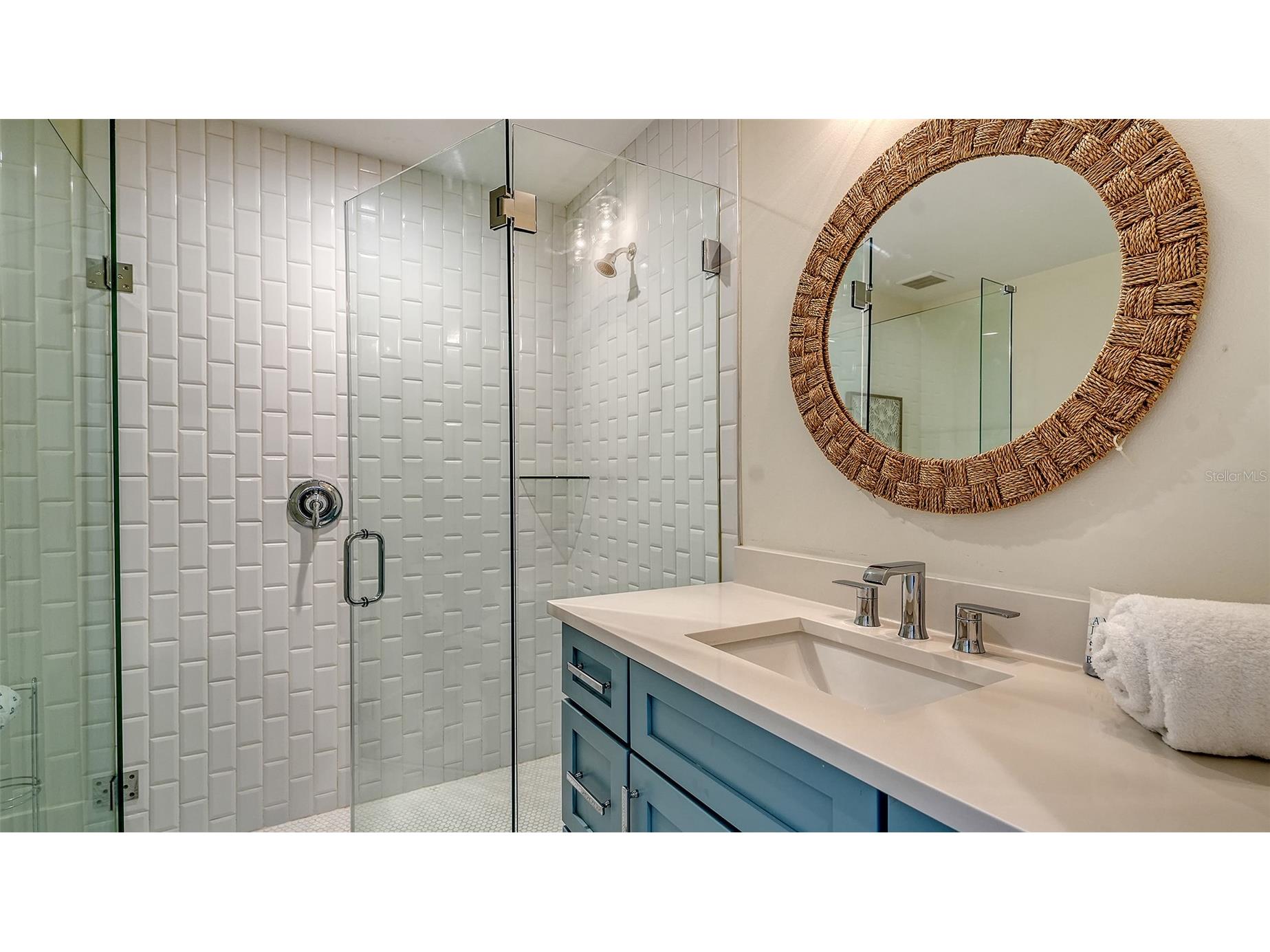 2175 Avenue A Bradenton Beach FL 34217 A4678111 image52