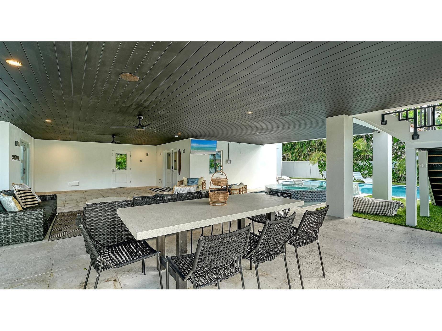 2175 Avenue A Bradenton Beach FL 34217 A4678111 image76