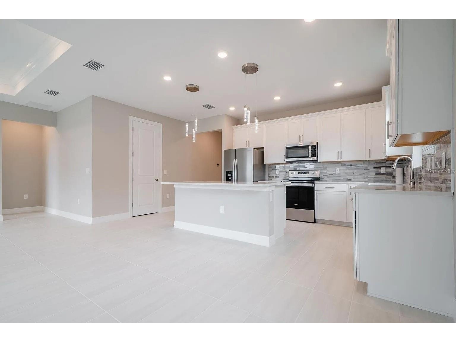 2175 Darley Oak Way North Port FL 34289 A4686537 image9