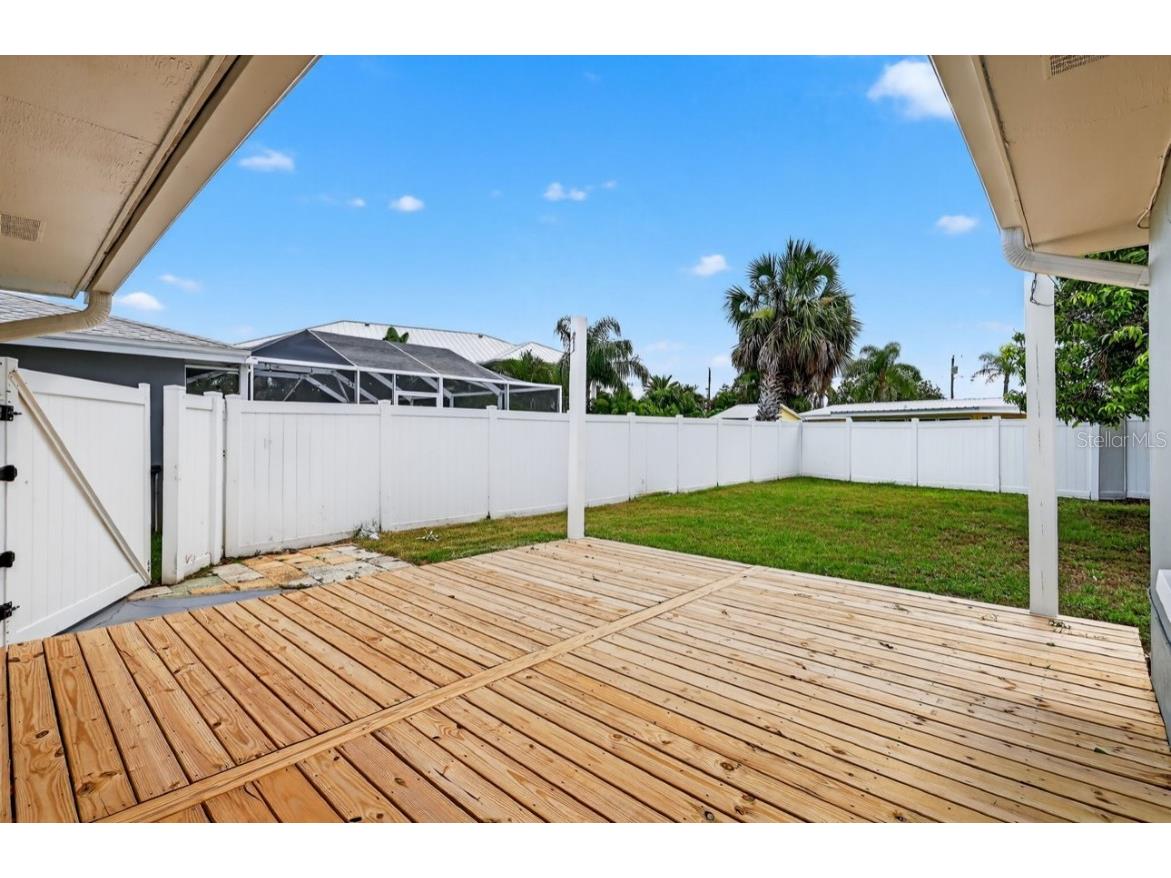 2175 Edythe Drive Dunedin FL 34698 W7875008 image34