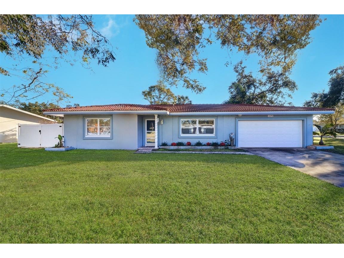 2175 Nottingham Drive Clearwater FL 33764 TB8325987 image1