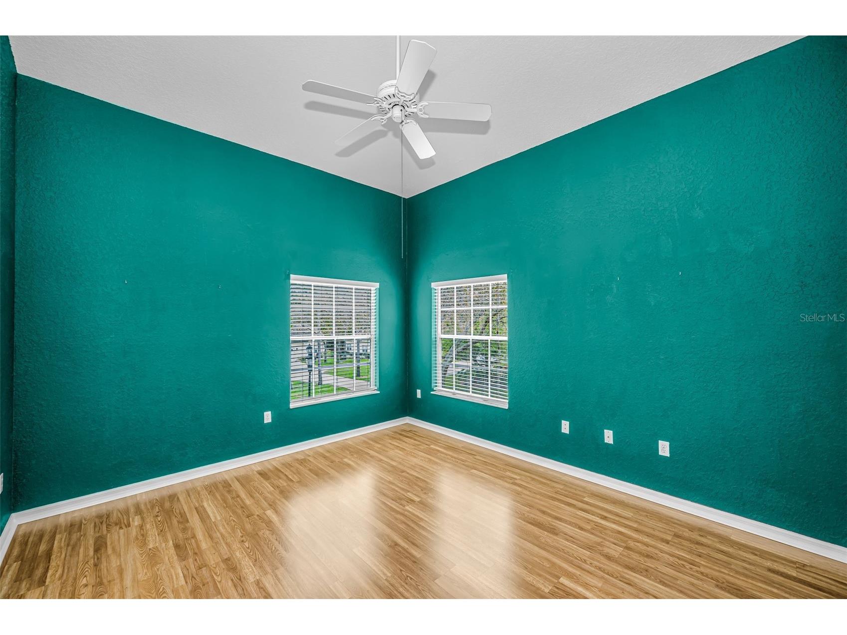 2175 Oak Forest Lane Palm Harbor FL 34683 TB8488436 image32