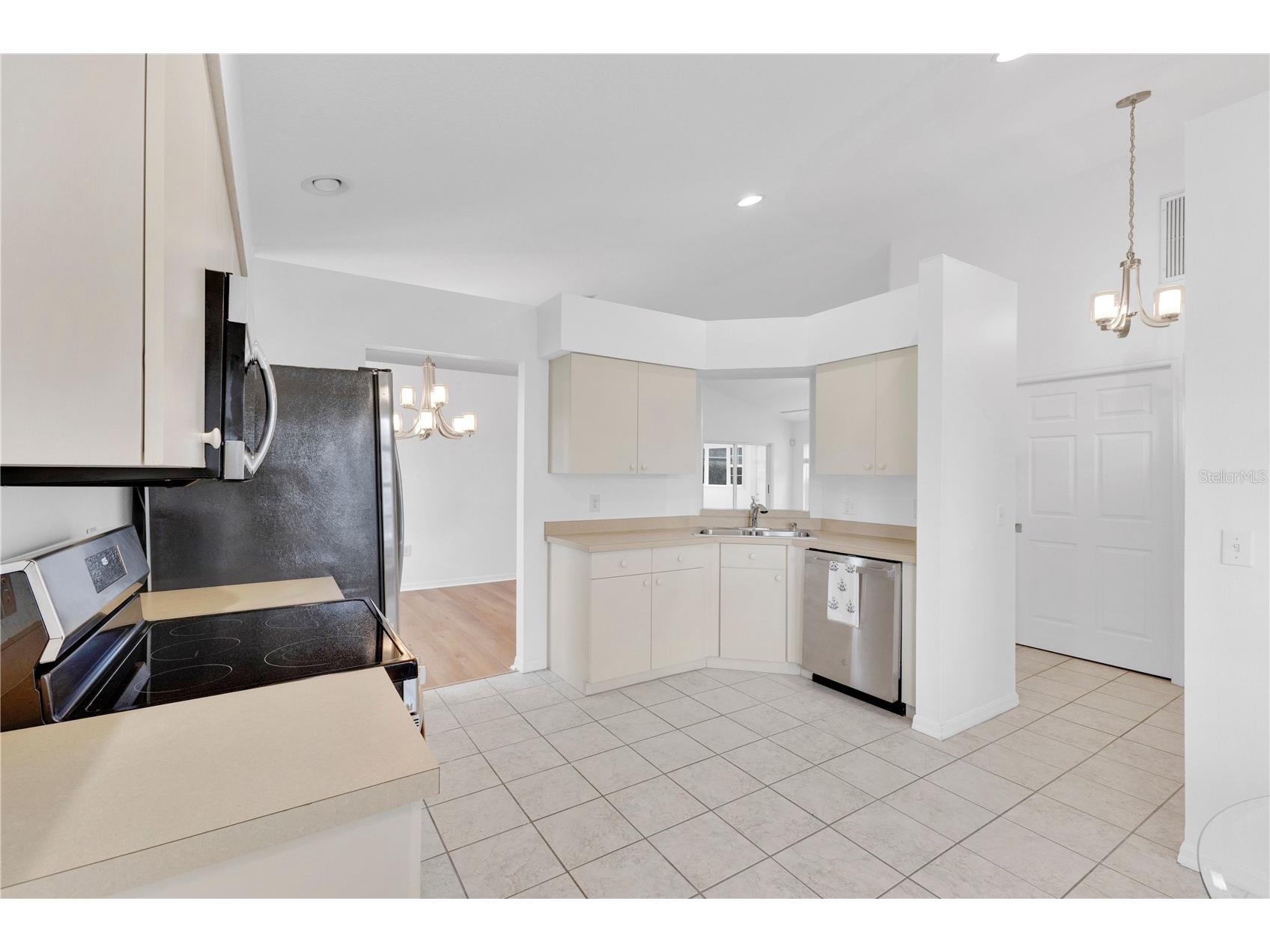 2175 Stoney Pointe Drive Lakeland FL 33813 L4959253 image8