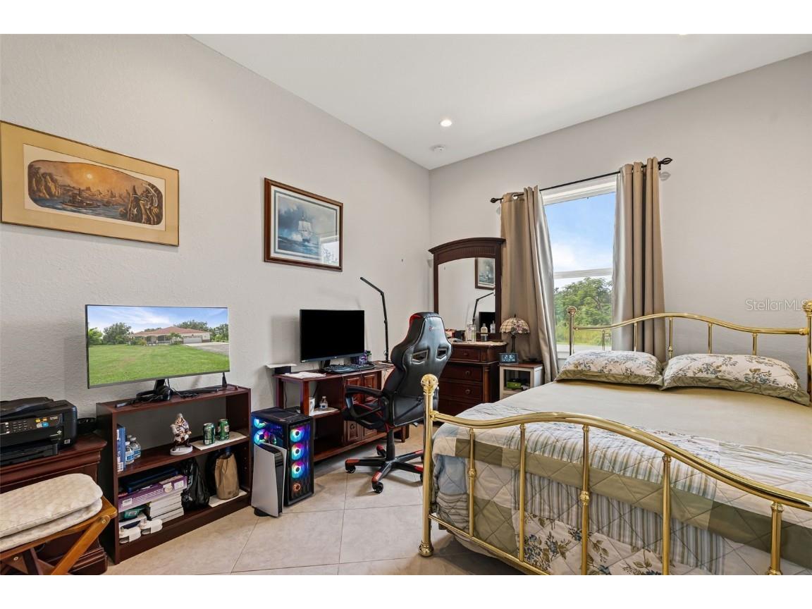 21750 E State Road 64 Bradenton FL 34212 A4663014 image33