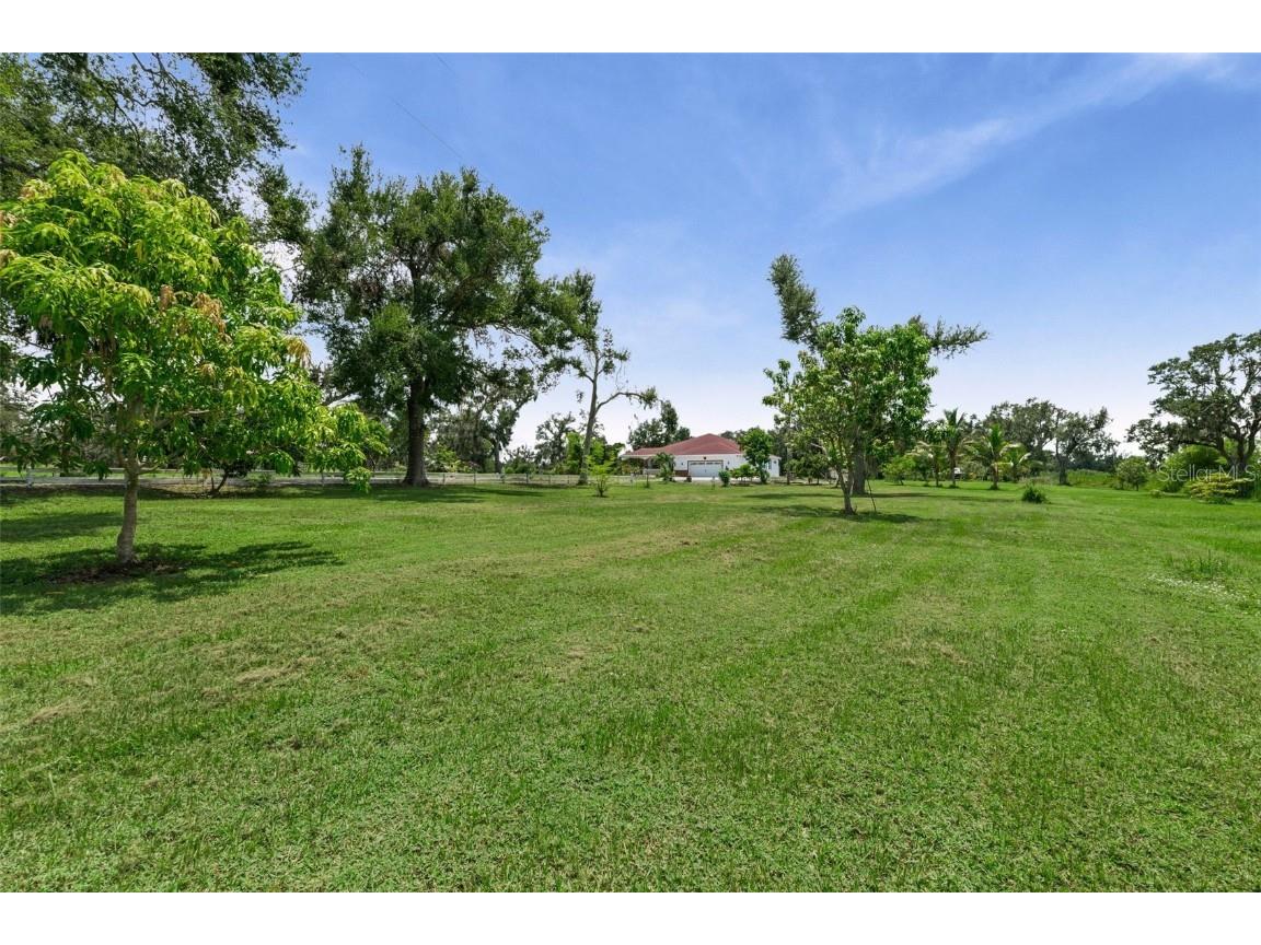 21750 E State Road 64 Bradenton FL 34212 A4663014 image35