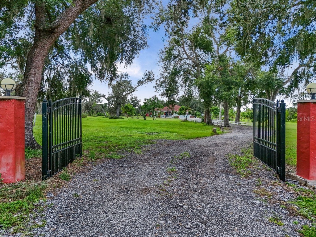 21750 E State Road 64 Bradenton FL 34212 A4663014 image41