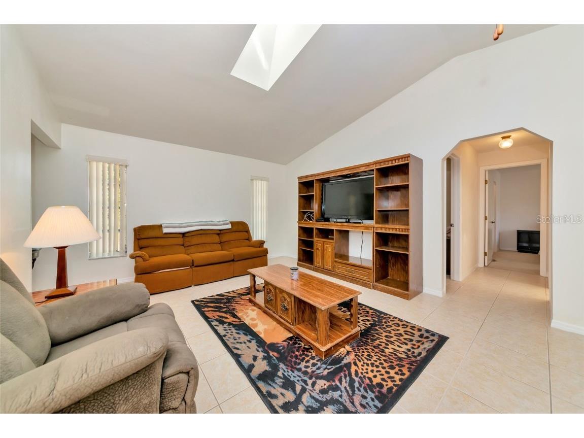 2176 Barksdale Street Port Charlotte FL 33948 - COURTLAND WATERWAY A4672149 image14