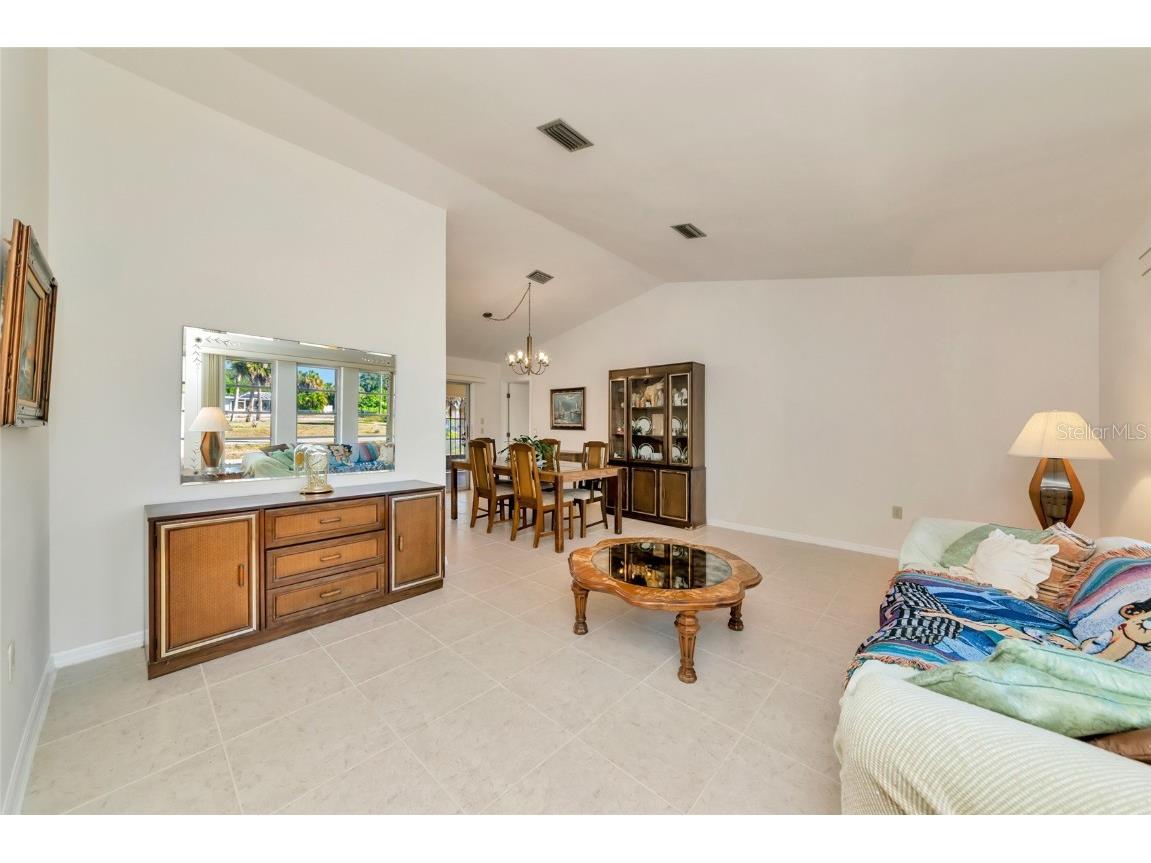 2176 Barksdale Street Port Charlotte FL 33948 - COURTLAND WATERWAY A4672149 image4