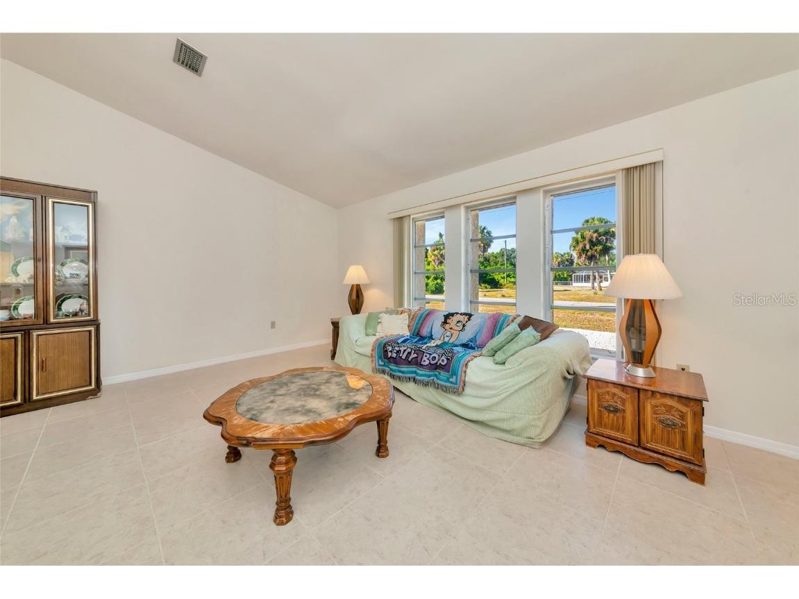 2176 Barksdale Street Port Charlotte FL 33948 - COURTLAND WATERWAY A4672149 image5