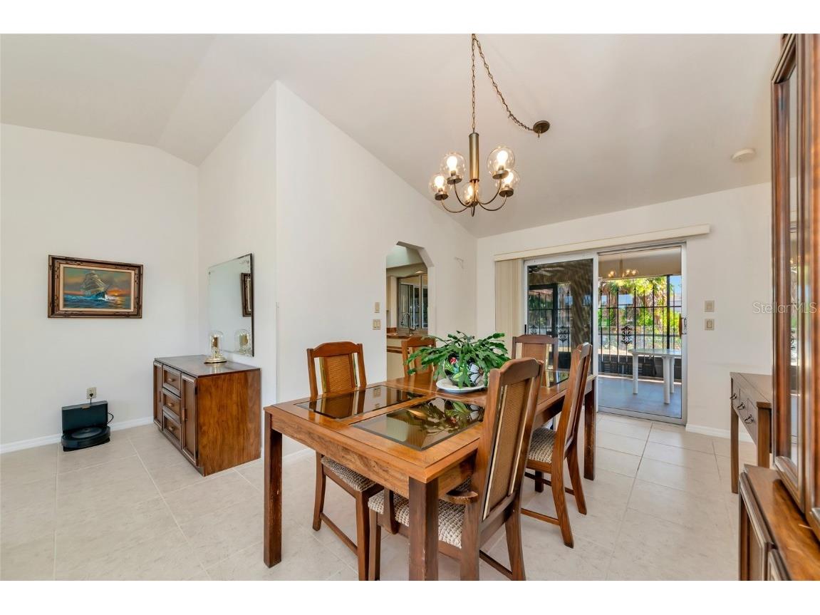 2176 Barksdale Street Port Charlotte FL 33948 - COURTLAND WATERWAY A4672149 image6