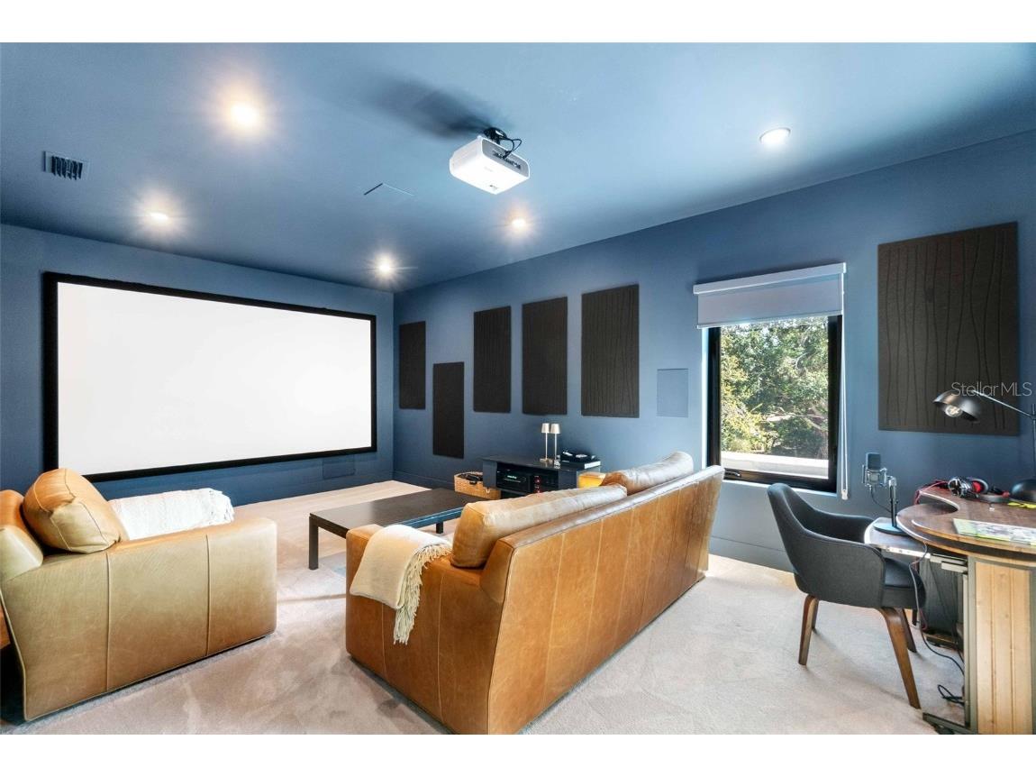 2177 Sunnyside Place Sarasota FL 34239 A4674289 image33