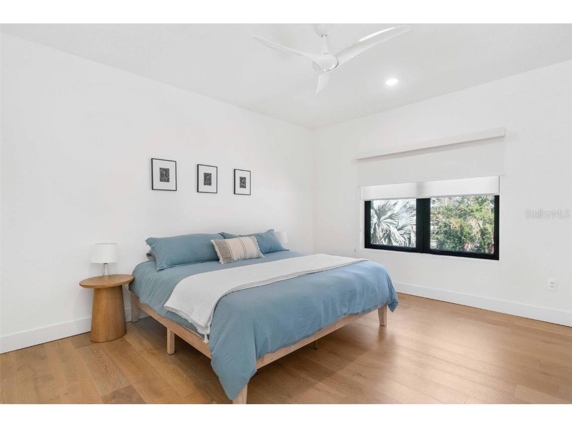 2177 Sunnyside Place Sarasota FL 34239 A4674289 image39