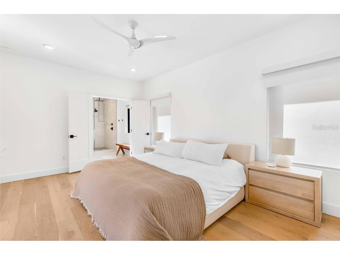 2177 Sunnyside Place Sarasota FL 34239 A4674289 image43