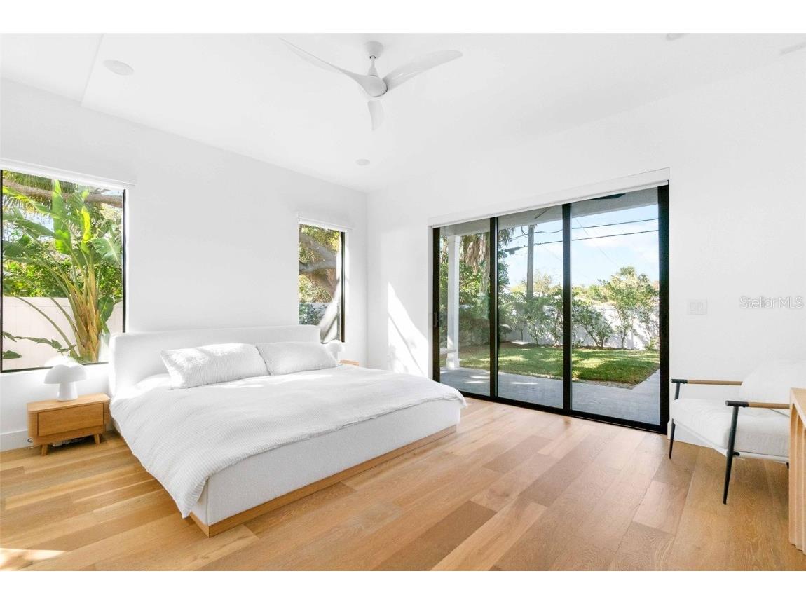 2177 Sunnyside Place Sarasota FL 34239 A4674289 image60