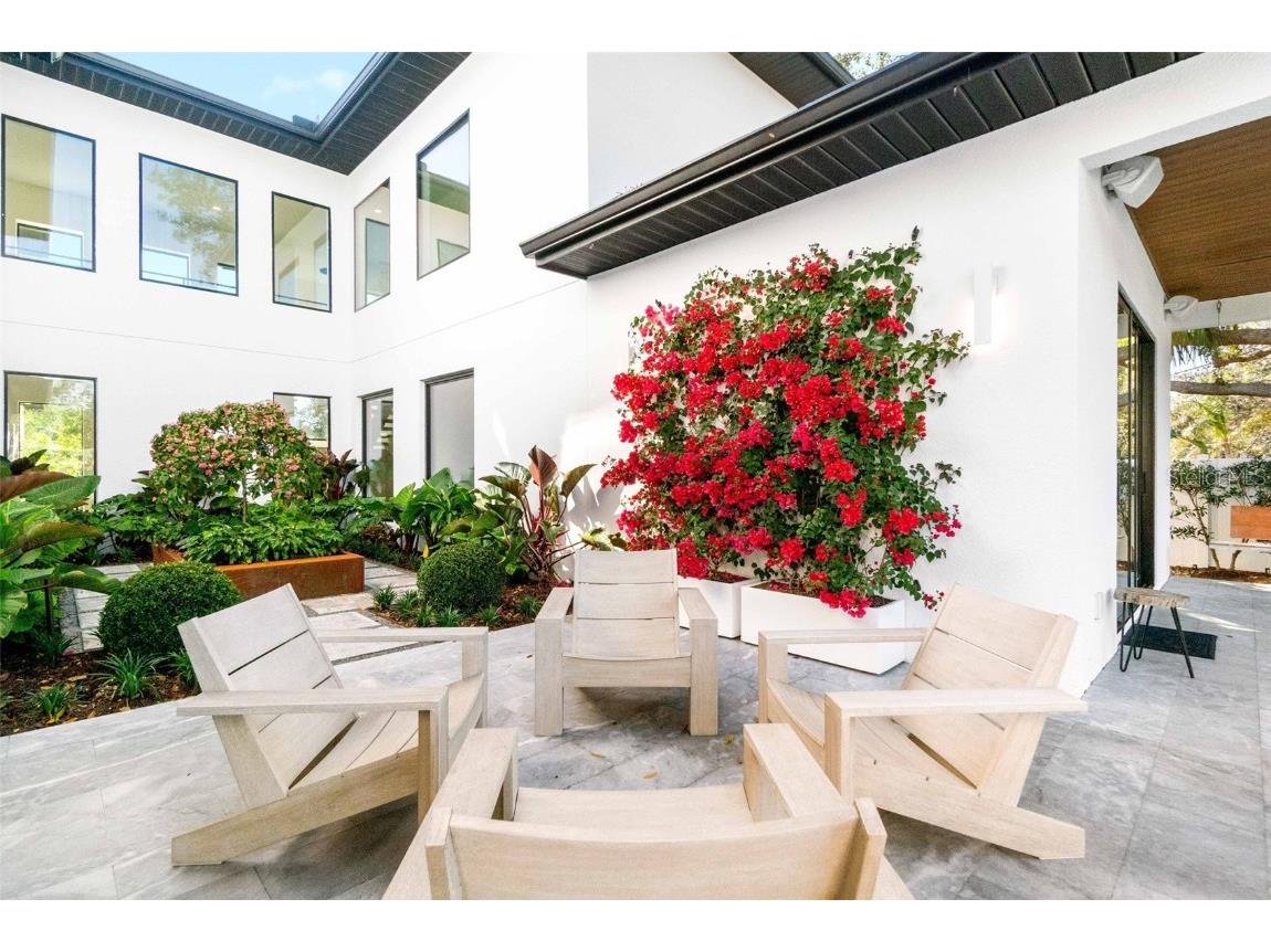 2177 Sunnyside Place Sarasota FL 34239 A4674289 image63