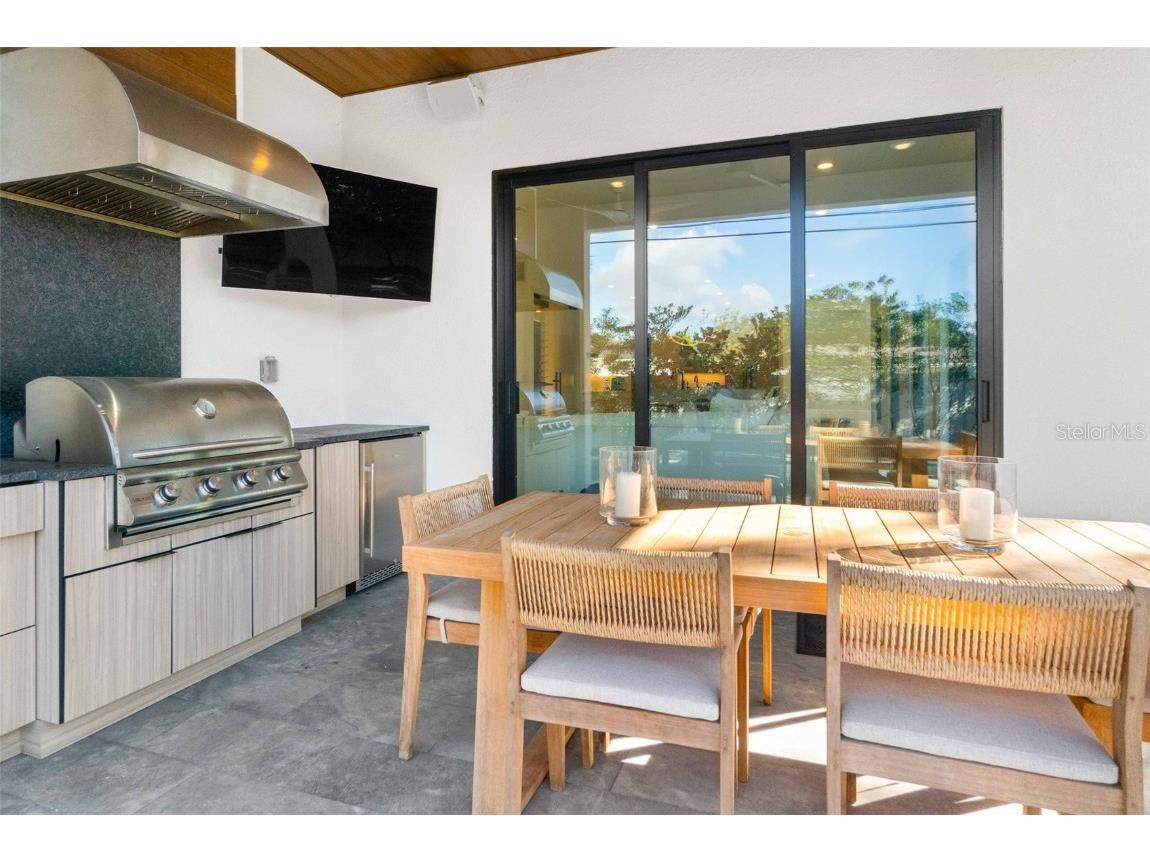 2177 Sunnyside Place Sarasota FL 34239 A4674289 image74