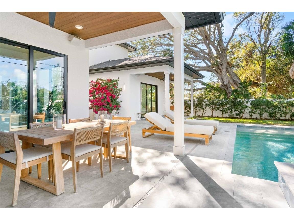 2177 Sunnyside Place Sarasota FL 34239 A4674289 image75