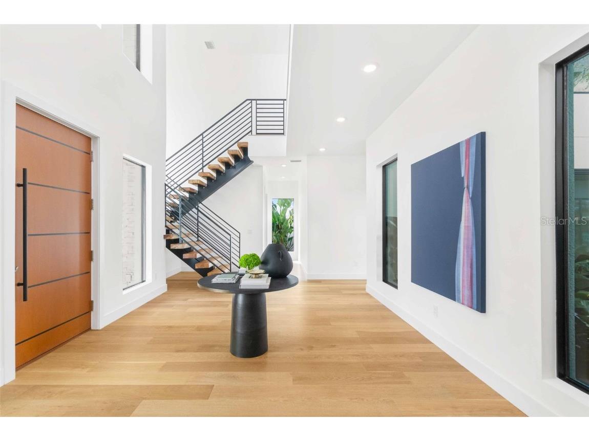 2177 Sunnyside Place Sarasota FL 34239 A4674289 image8