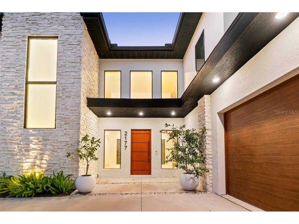 2177 Sunnyside Place Sarasota FL 34239 A4674289 image81