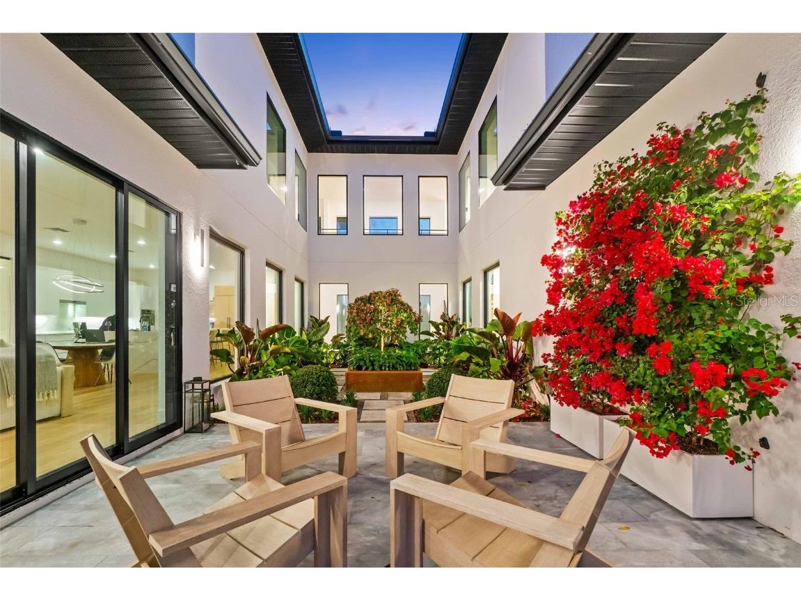 2177 Sunnyside Place Sarasota FL 34239 A4674289 image82