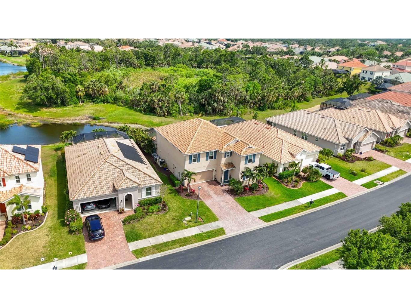 2177 Weaver Bird Lane Venice FL 34292 A4648148 image33
