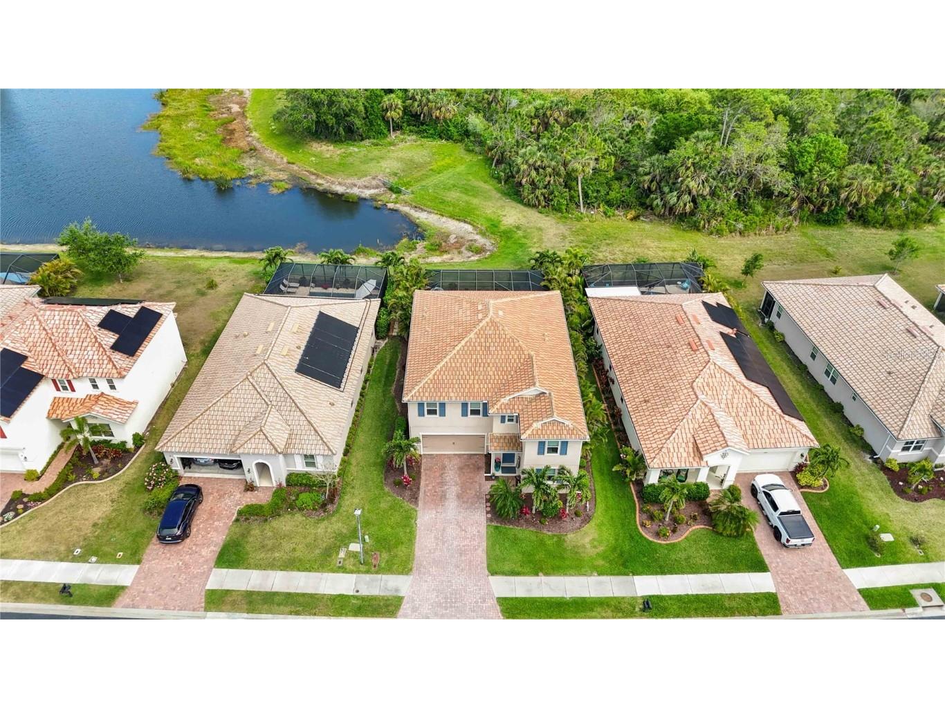 2177 Weaver Bird Lane Venice FL 34292 A4648148 image39