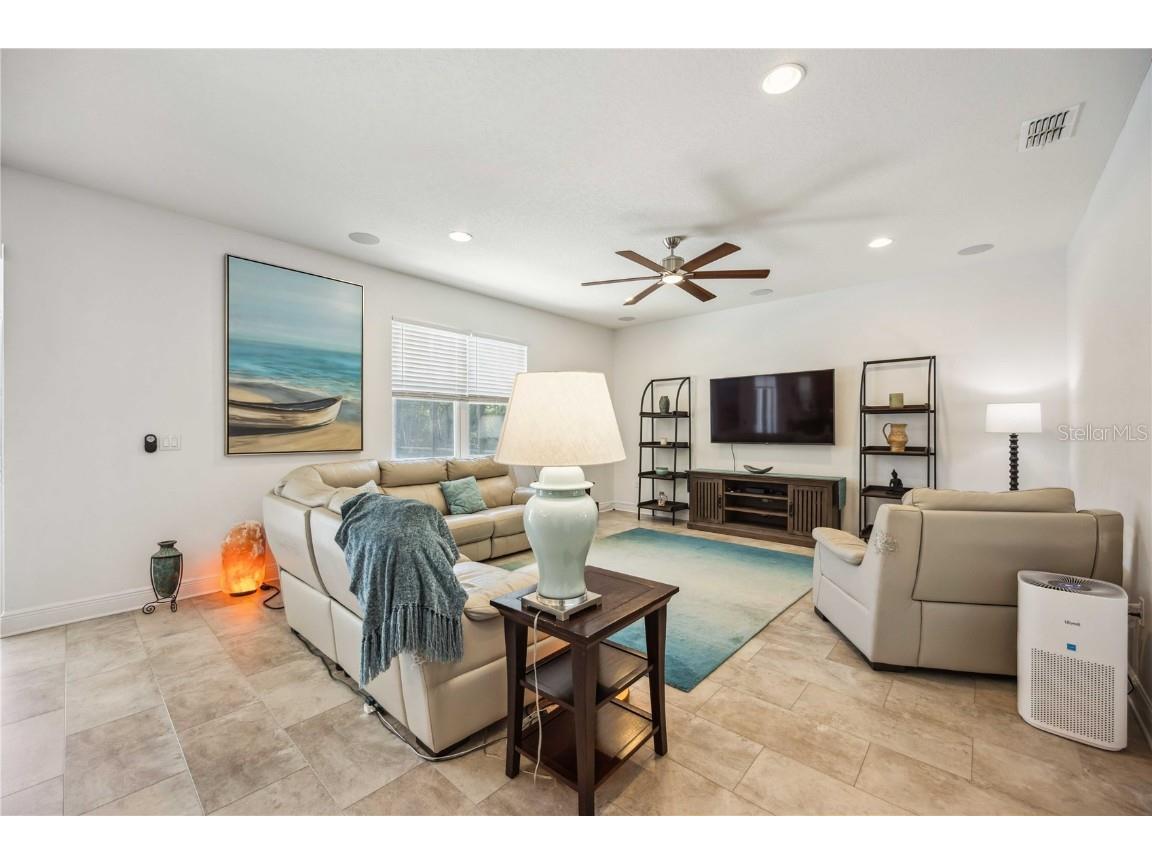 2177 Weaver Bird Lane Venice FL 34292 A4648148 image8