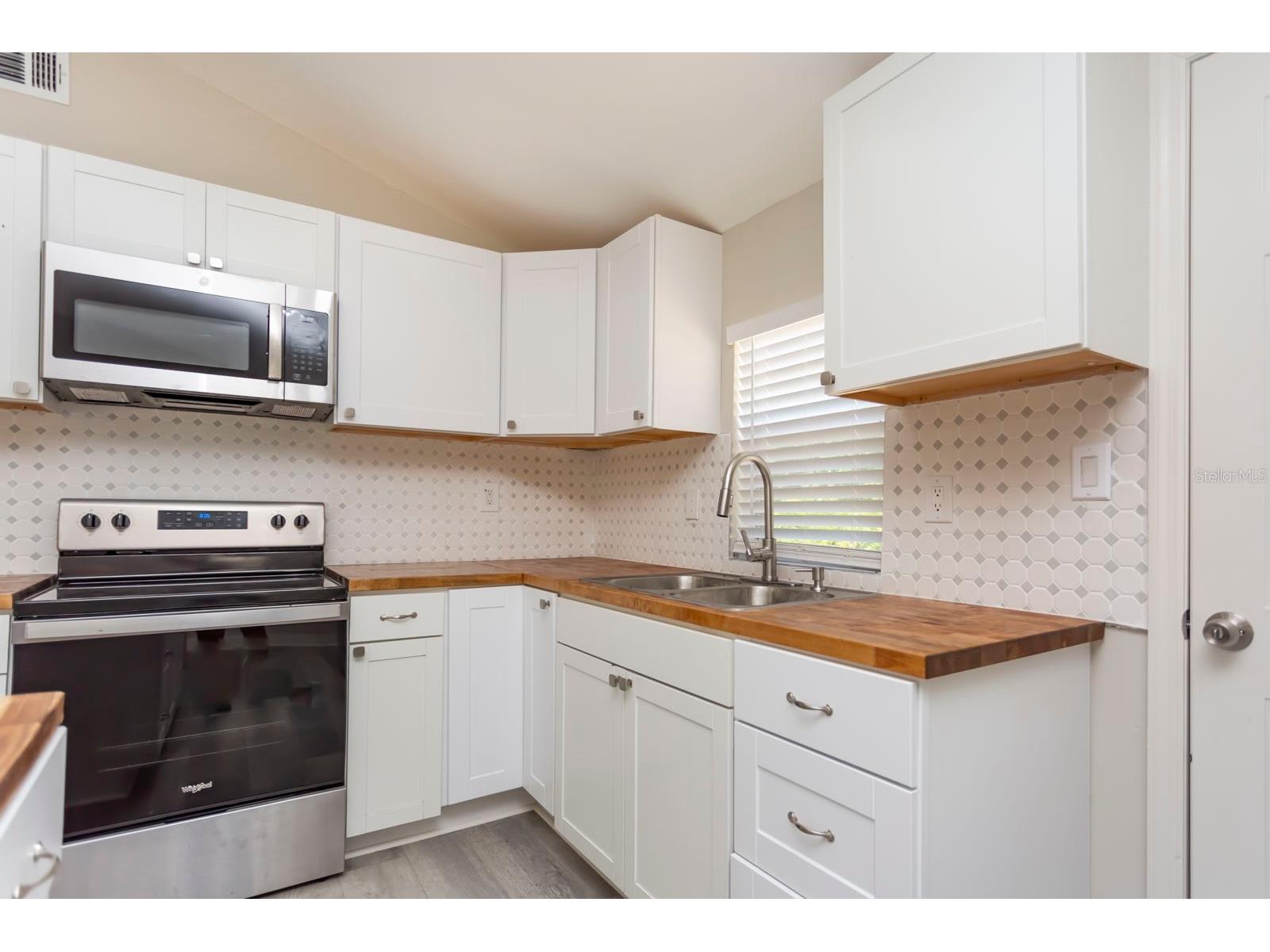 21776 NW 57th Avenue Micanopy FL 32667 W7885453 image14
