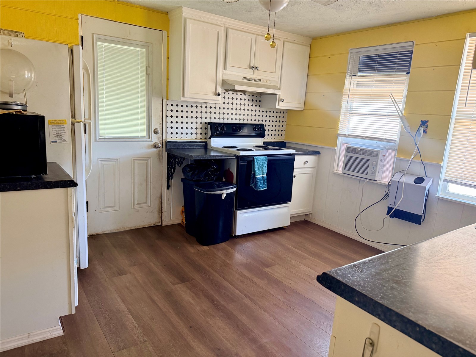 2178 7th Street Sarasota FL 34237 D6147932 image13