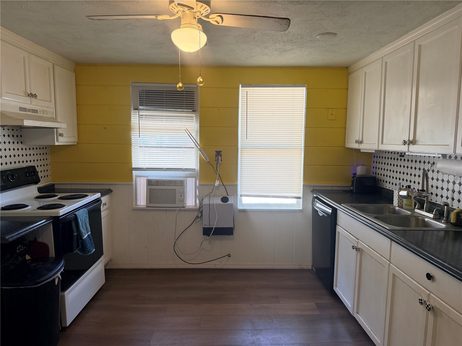2178 7th Street Sarasota FL 34237 D6147932 image15