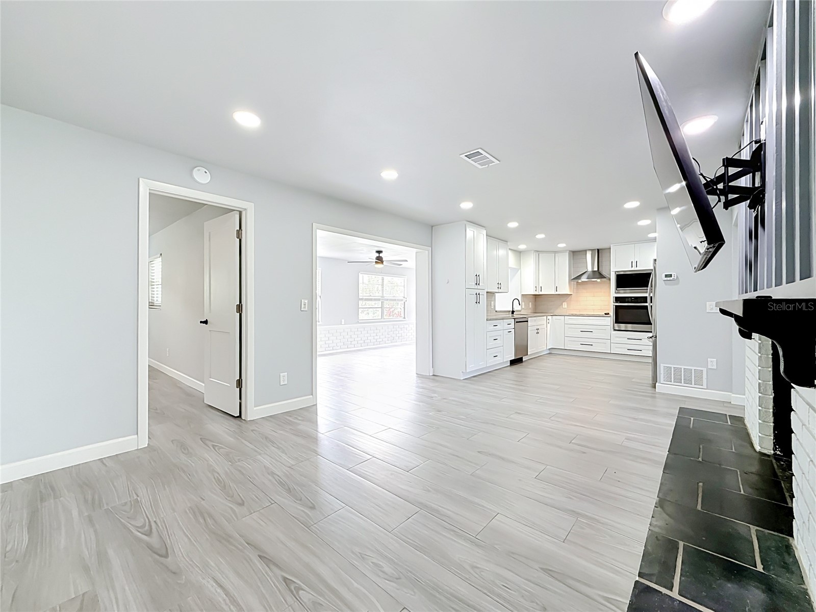2178 Waterside Drive Clearwater FL 33764 TB8528869 image32