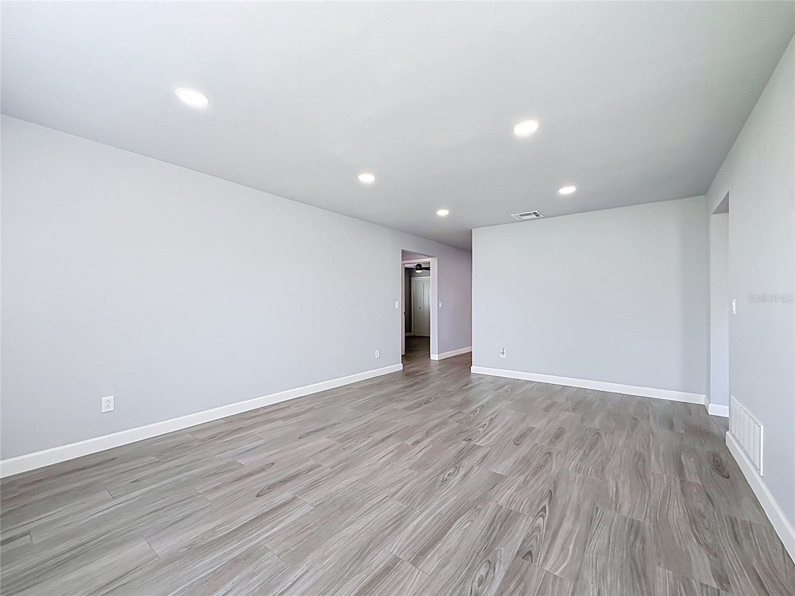 2178 Waterside Drive Clearwater FL 33764 TB8528869 image64