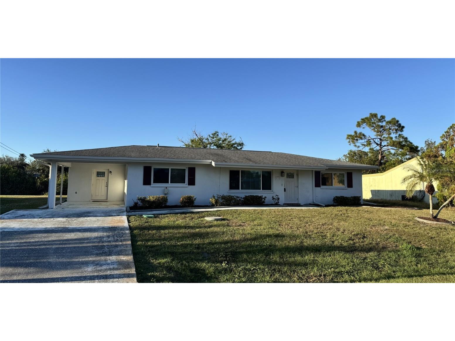 2179 Lakeshore Circle Port Charlotte FL 33952 C7501294 image1