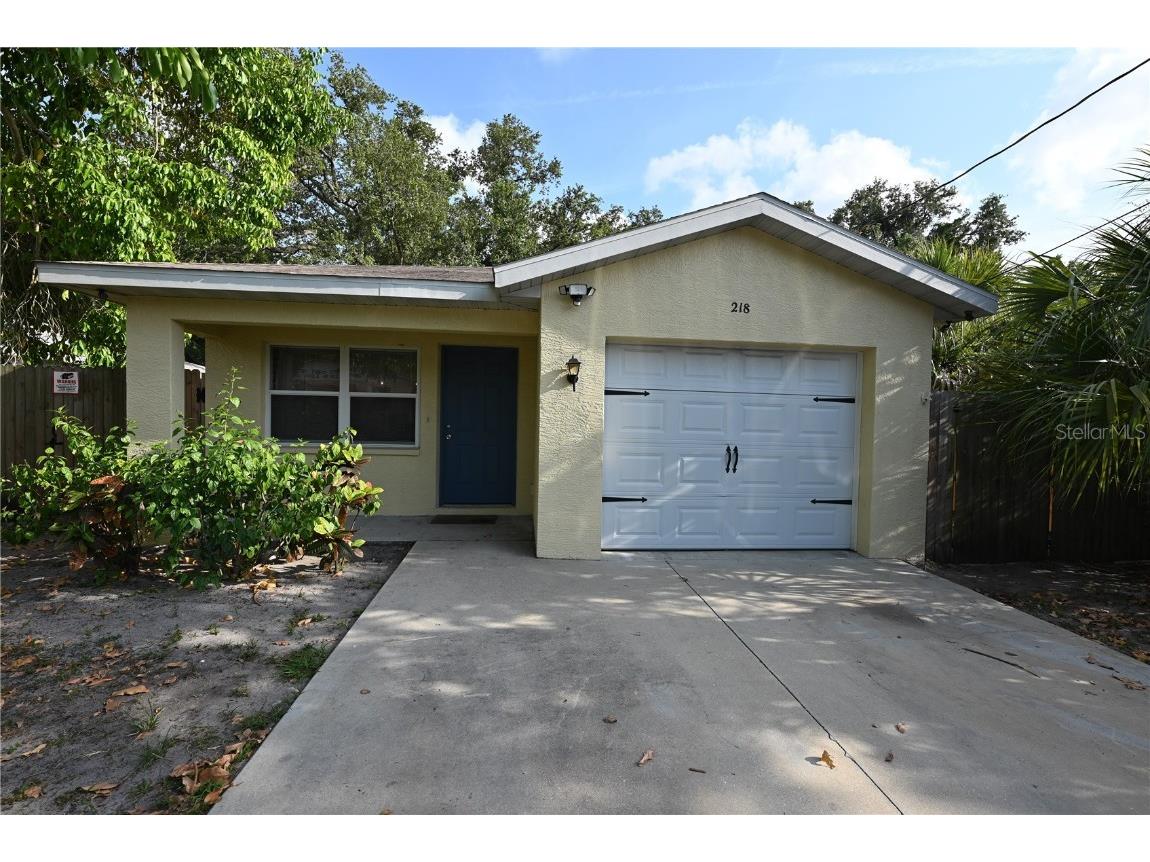 218 10th Avenue E Bradenton FL 34208 A4571187 image1