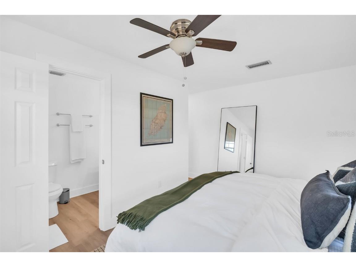 218 49th Avenue N Saint Petersburg FL 33703 TB8435096 image26