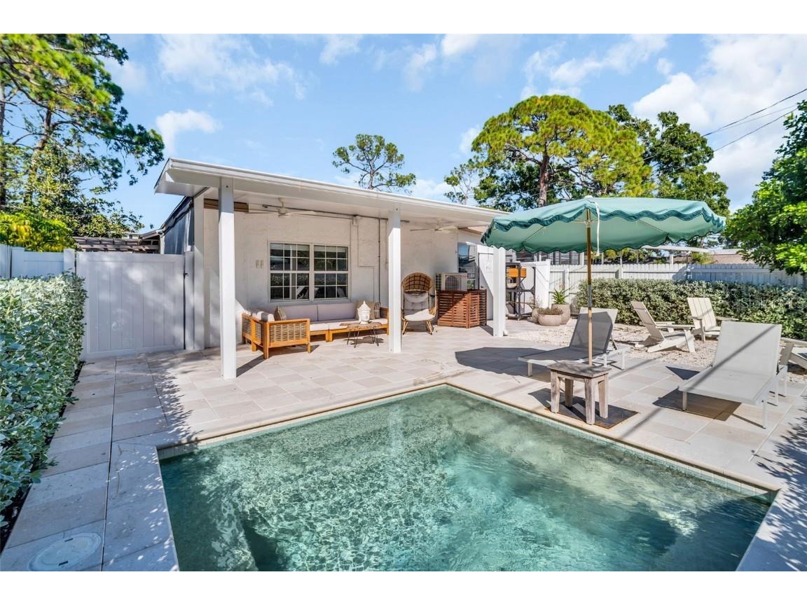 218 49th Avenue N Saint Petersburg FL 33703 TB8435096 image35