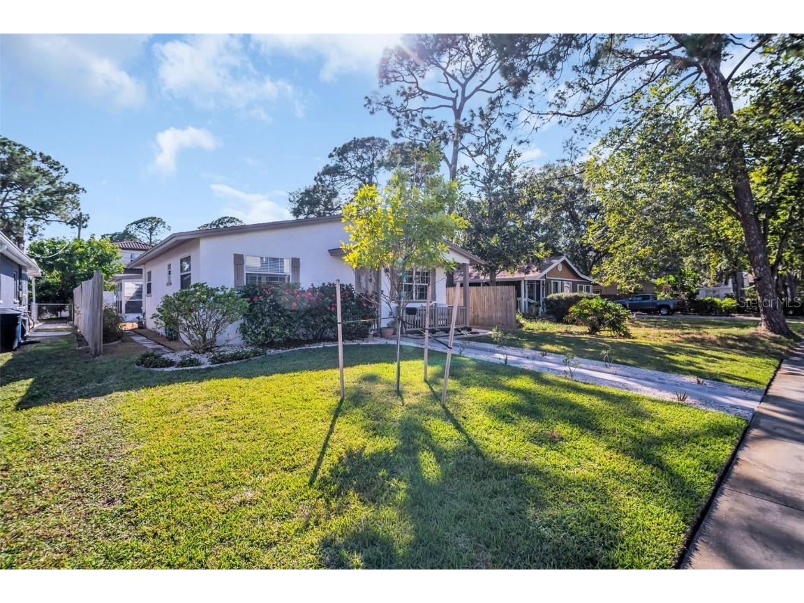 218 49th Avenue N Saint Petersburg FL 33703 TB8435096 image38