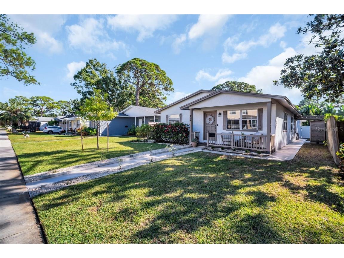 218 49th Avenue N Saint Petersburg FL 33703 TB8435096 image40