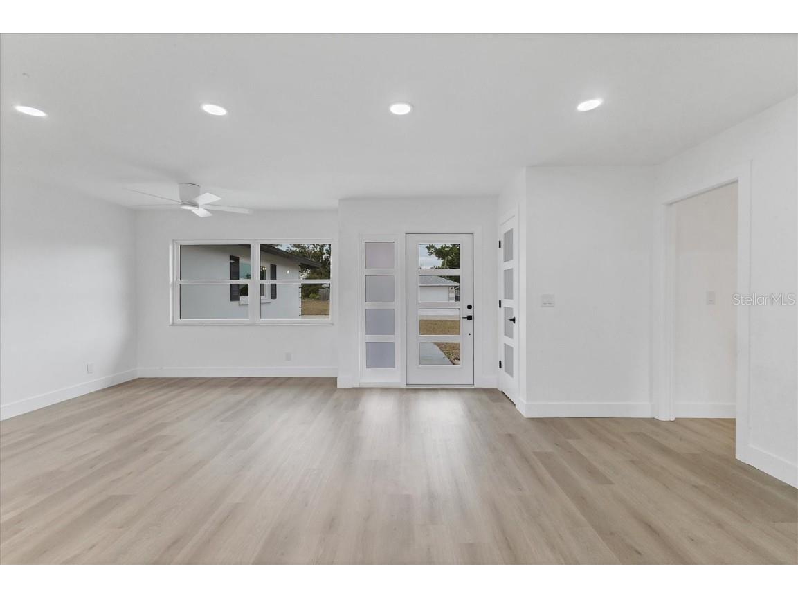 218 Alsace Avenue Venice FL 34293 N6141934 image3