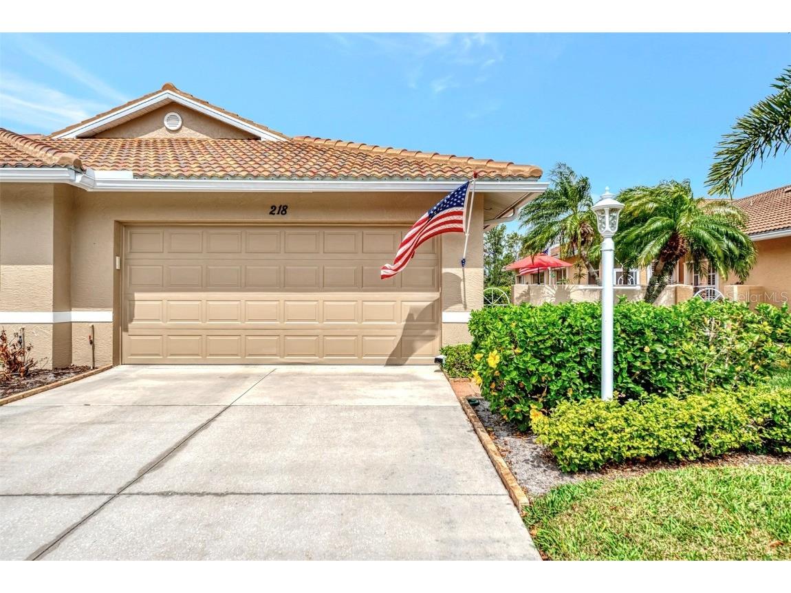 218 Auburn Woods Circle Venice FL 34292 N6131661 image1