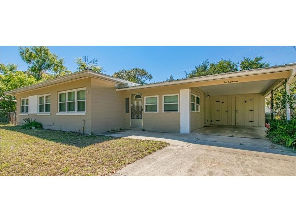 218 Azalea Circle Palatka FL 32177 V4934739 image1