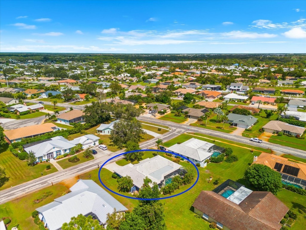 218 Brandywine Circle Englewood FL 34223 A4667235 image1