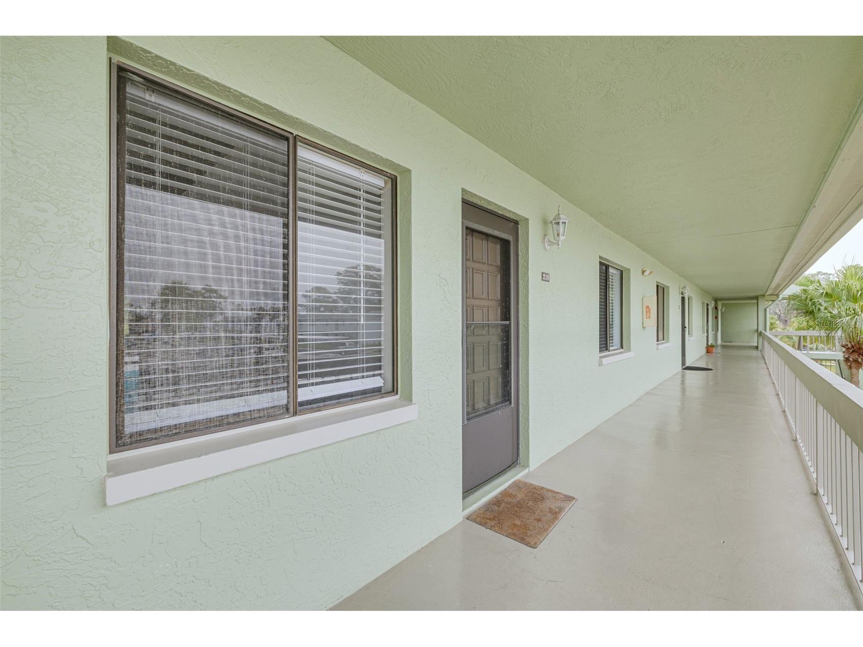 218 Caryl Way Oldsmar FL 34677 TB8495651 image4